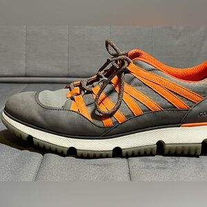 Cole Haan ZeroGrand Size 10 - EUC